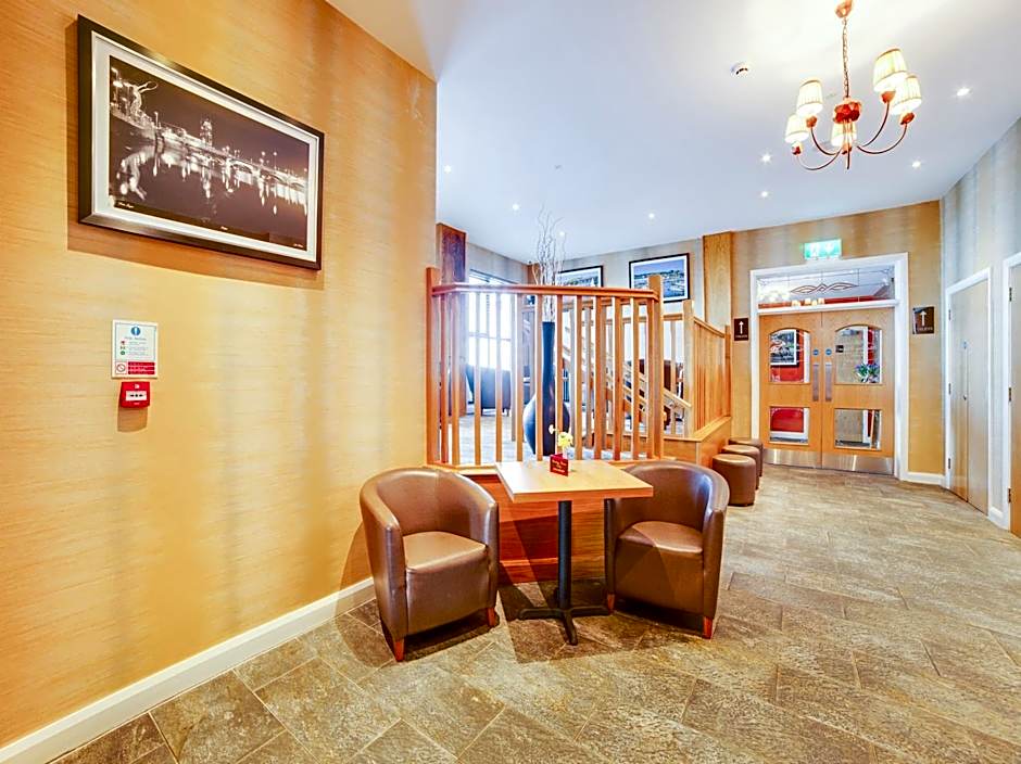 Standing Stones Lodge