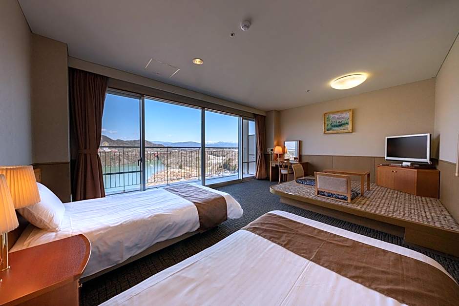 Enakyo Onsen Hotel Yuzuriha