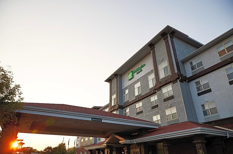 Holiday Inn Hotel & Suites Madison West - Middleton By IHG