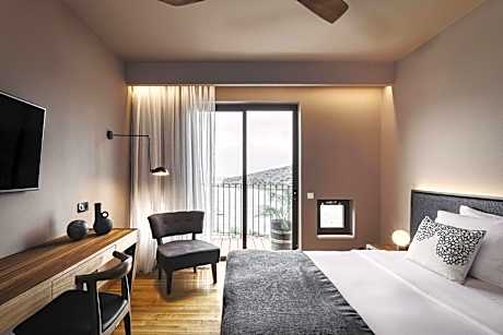 Luxury, 3 Bedroom Villa, Bedroom 1: 1 King, Bedroom 2: 2 Twin, Bedroom 3: 2 Twin, Sofa bed