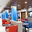 Holiday Inn Express & Suites Dallas Market Ctr - Love Field By IHG