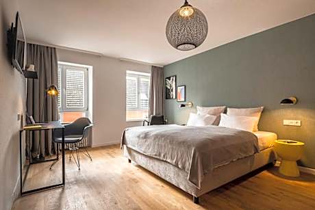 Comfort Family Room with Air Conditioning