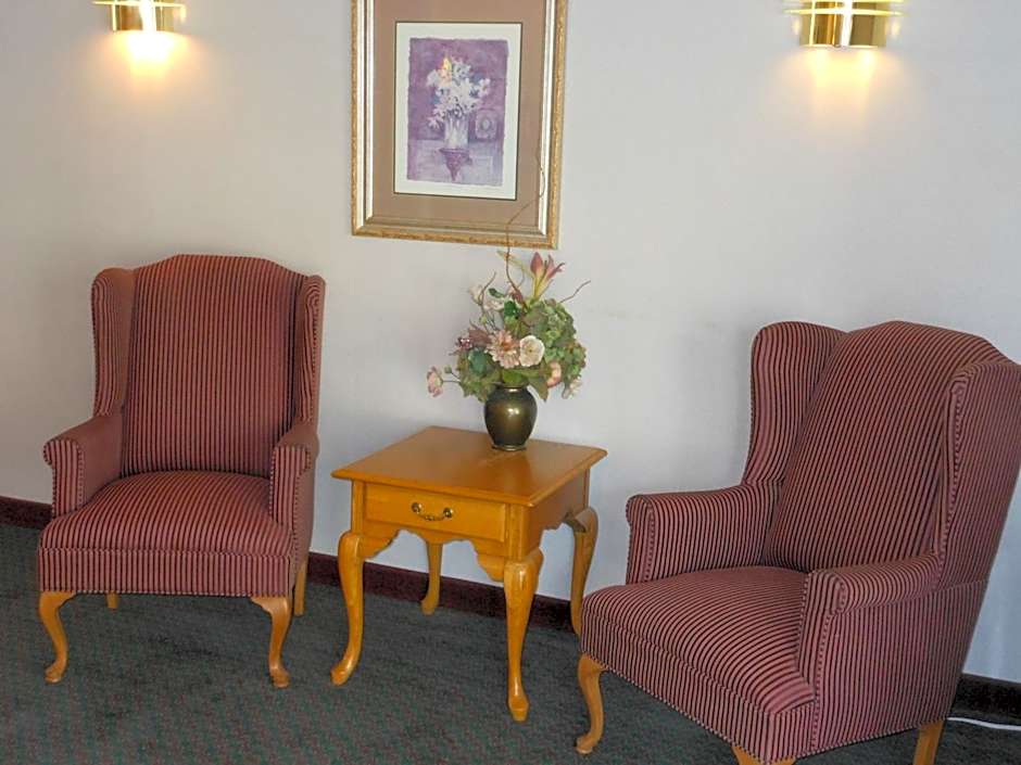 Economy Inn & Suites
