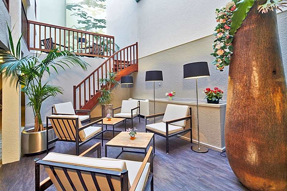 Kyriad Hotel Nevers Centre