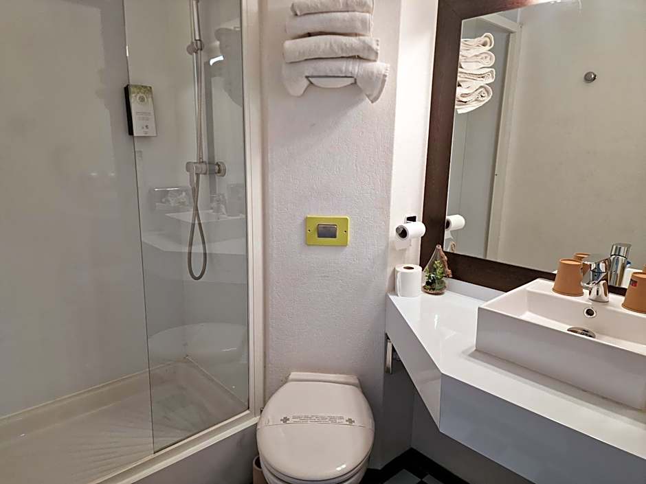 Kyriad Montluçon - Saint Victor