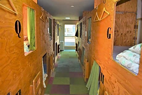 HOSTEL PAQ tokushima