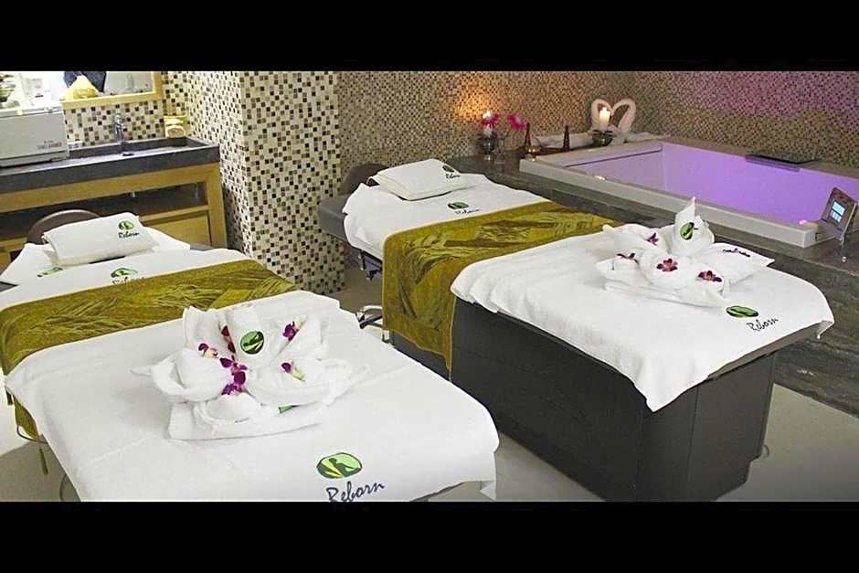 Ramee Grand Hotel And Spa