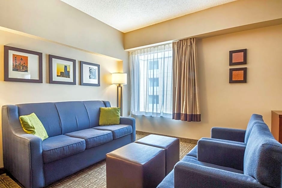 Comfort Suites Avenel