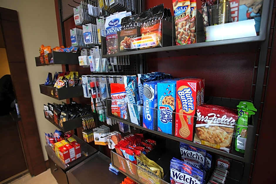 Marriott Riverside at the Convention Center