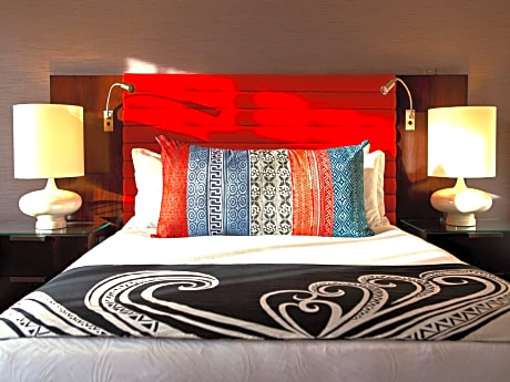 Junior King Suite