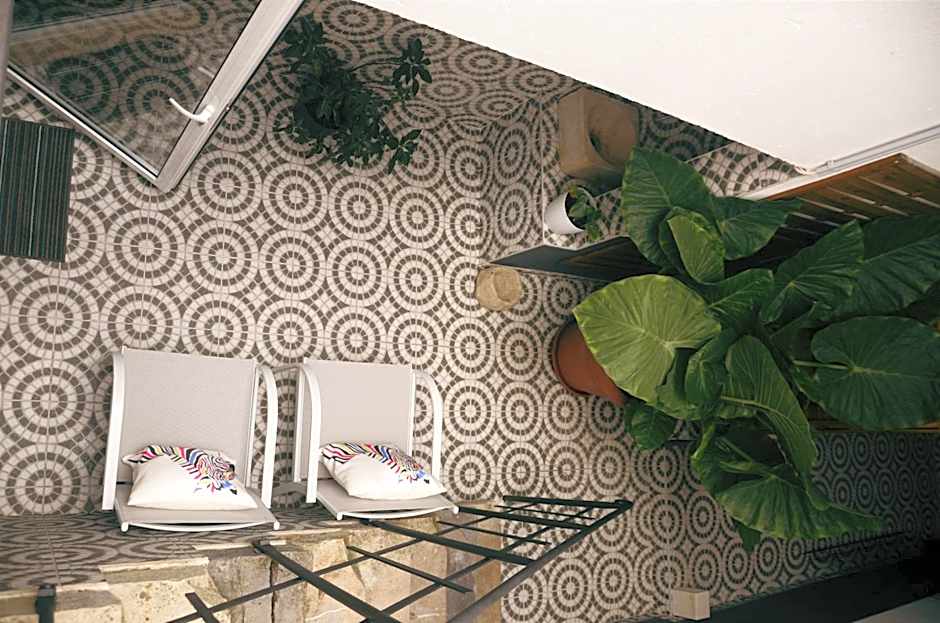 Largo da Rainha, Guesthouse