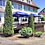 Hotel "Cafe Verkehrt" - Wellcome Motorbiker, Berufsleute und Reisende im Schwarzwald