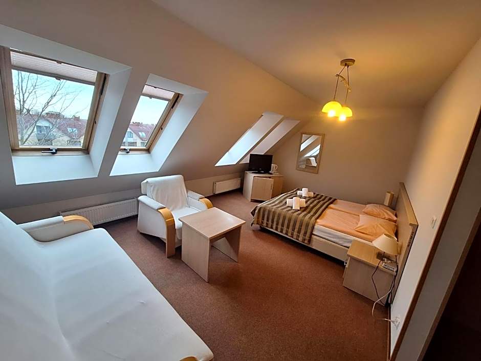 Politechnika Warszawska Ośrodek Wypoczynkowy