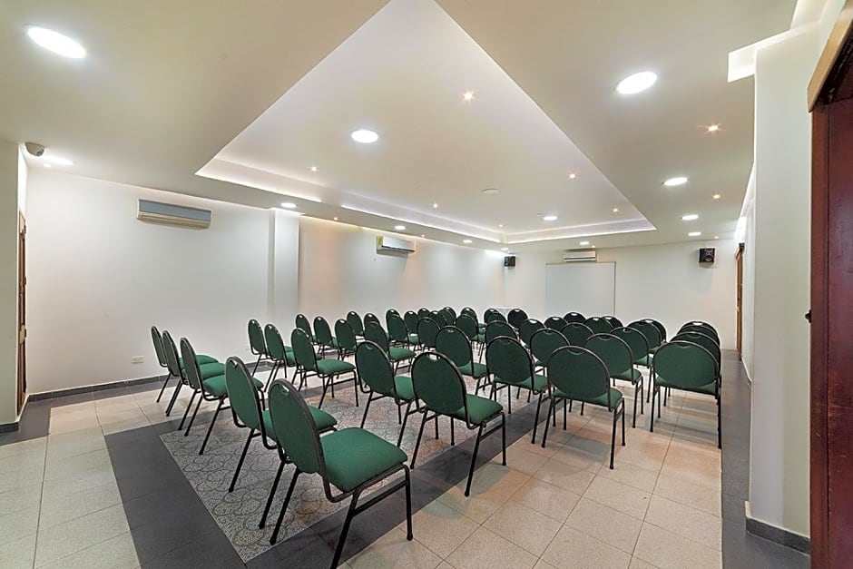 Ayenda Hotel Virrey 76