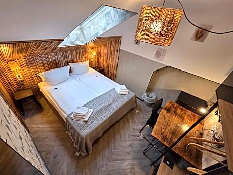 Twin Room with Shared Bathroom