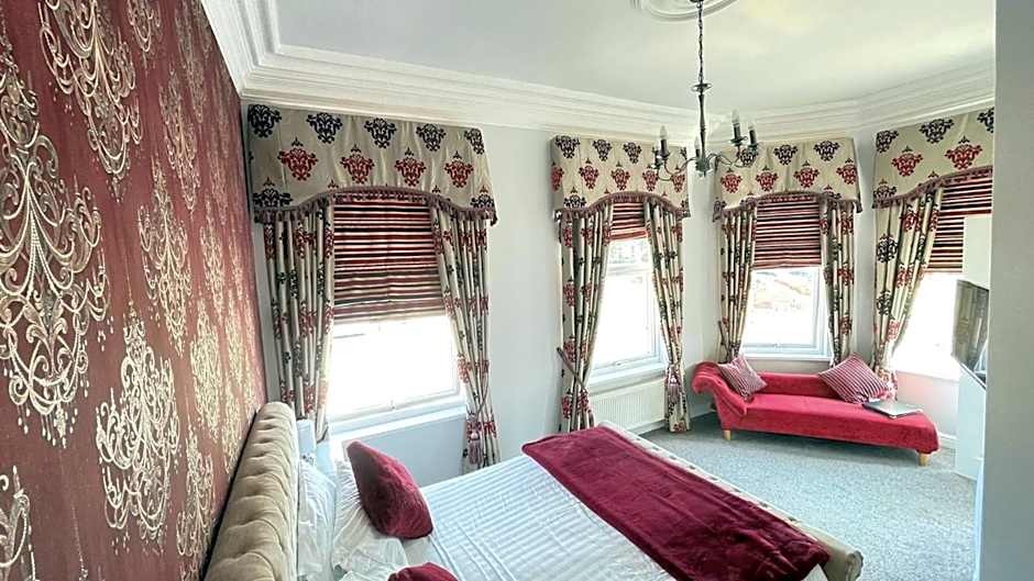 The Whittington & Cat