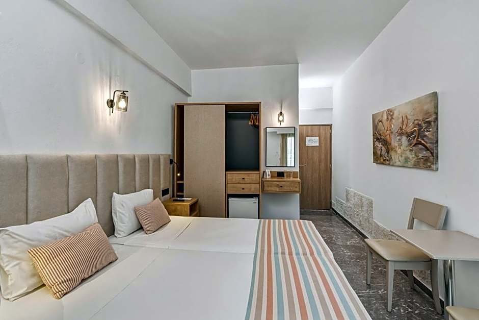 Erato Hotel