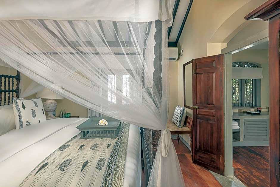 The Villa Bentota By KK Collection