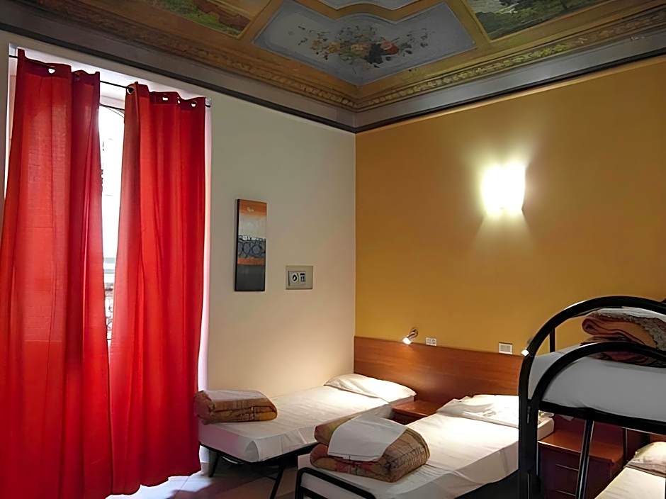 Freedom Traveller Hostel