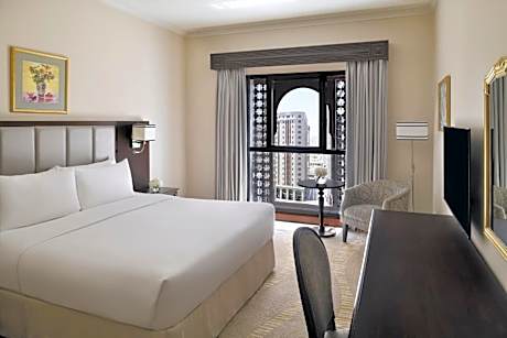 Four-Bedroom Royal Suite with City View