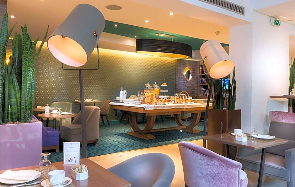 Hotel Acanthe - Boulogne Billancourt