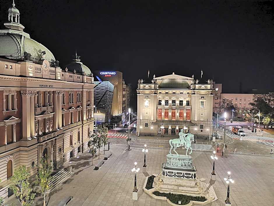 Five Points Square - City Center