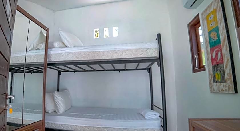 Air Sanih Beach Villa