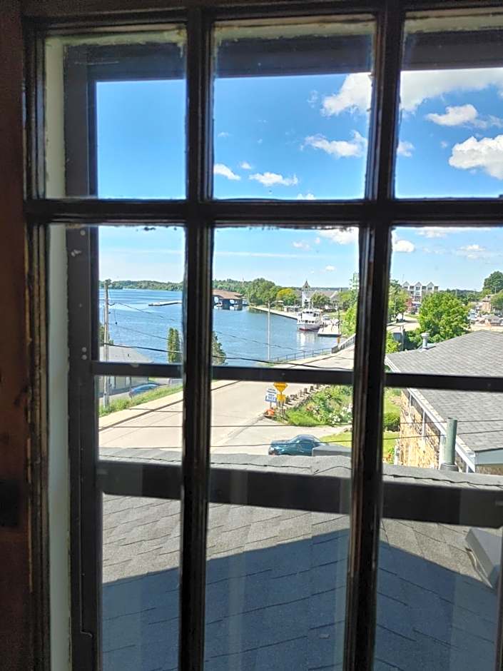 Stonewater Manor B&B