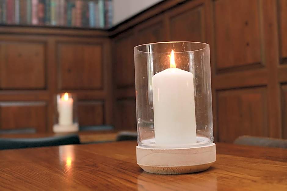 OYO Glyn Valley Hotel