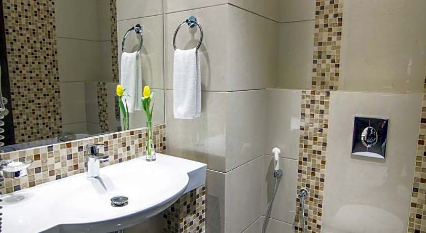 Premier Hotel