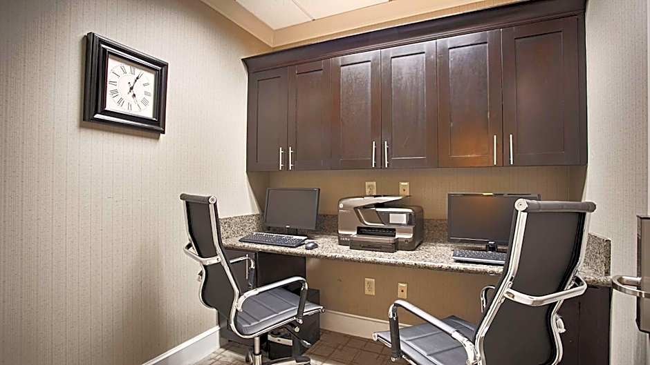 Best Western Plus Texarkana Inn & Suites