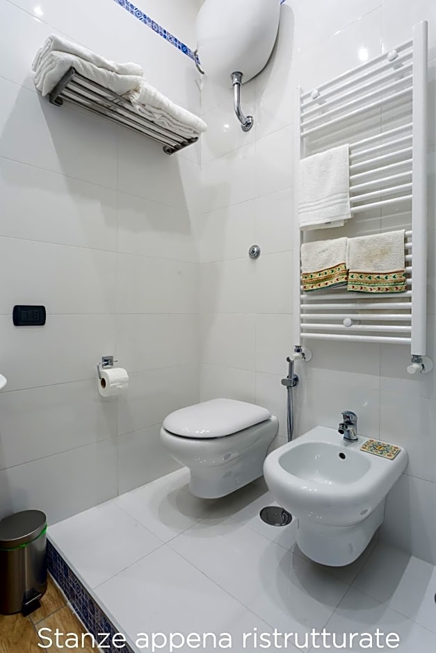 B&B Le Stanze Dei Mille – Naples, CO