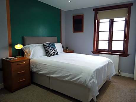 The Orchard Hotel