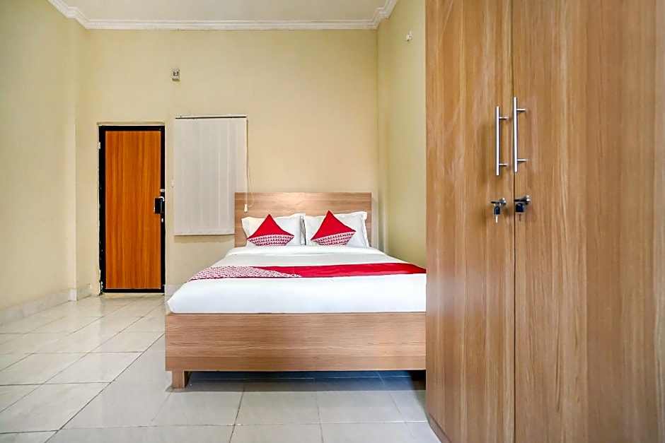 OYO Life 570 Pesona Asri Homestay Syariah