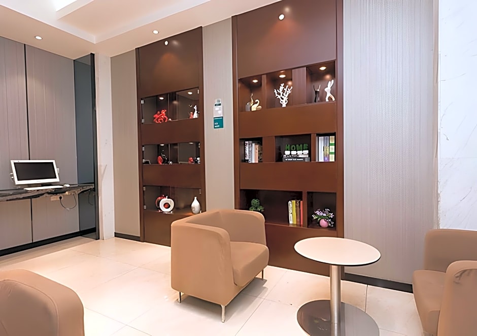 City Comfort Inn Xiangyang Railway Station