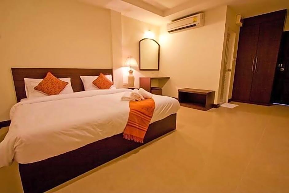 Suphan Lake Hometel