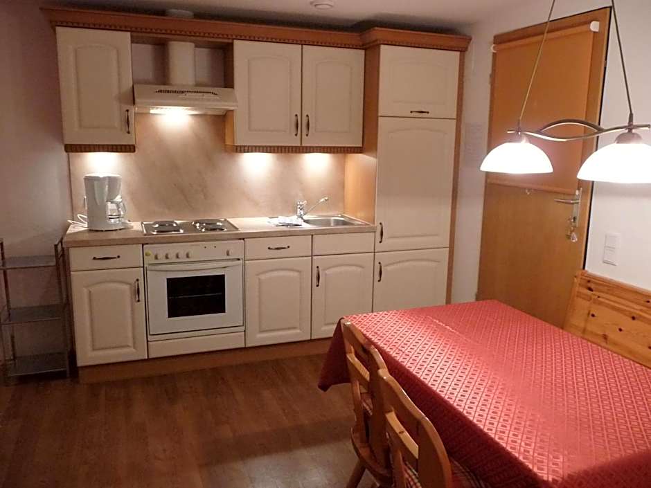 Appartements Ferienwohnungen Alpenblick