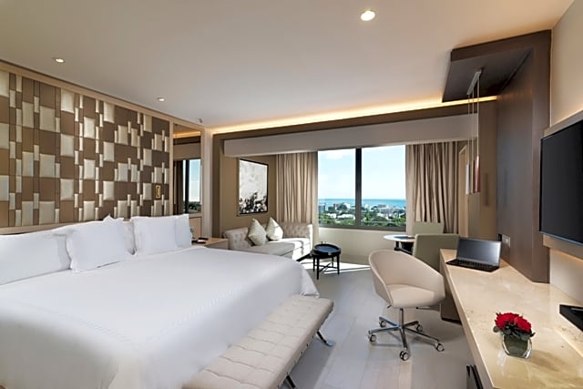 El Embajador, a Royal Hideaway Hotel