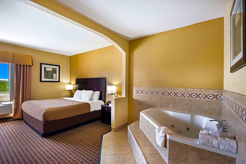 Quality Inn Des Moines North