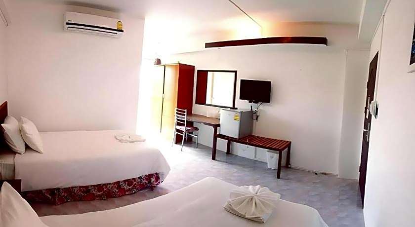 Hotel De Ratt Phuket