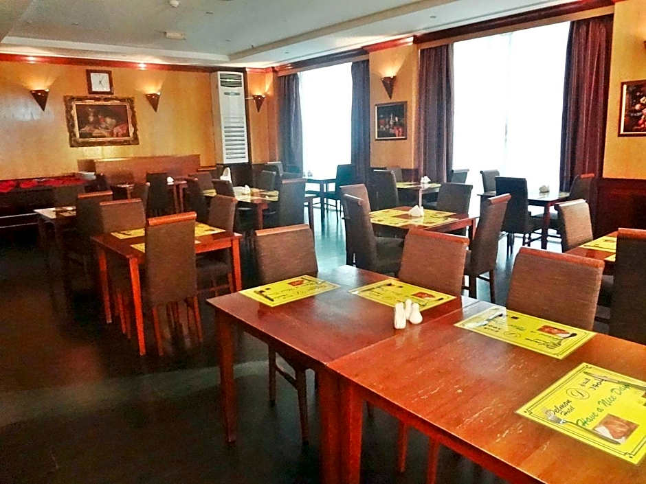 GSS Avenue Hotel Ex Sadaf Delmon Hotel