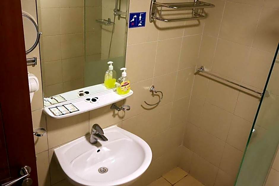 Grand Zowar Hotel
