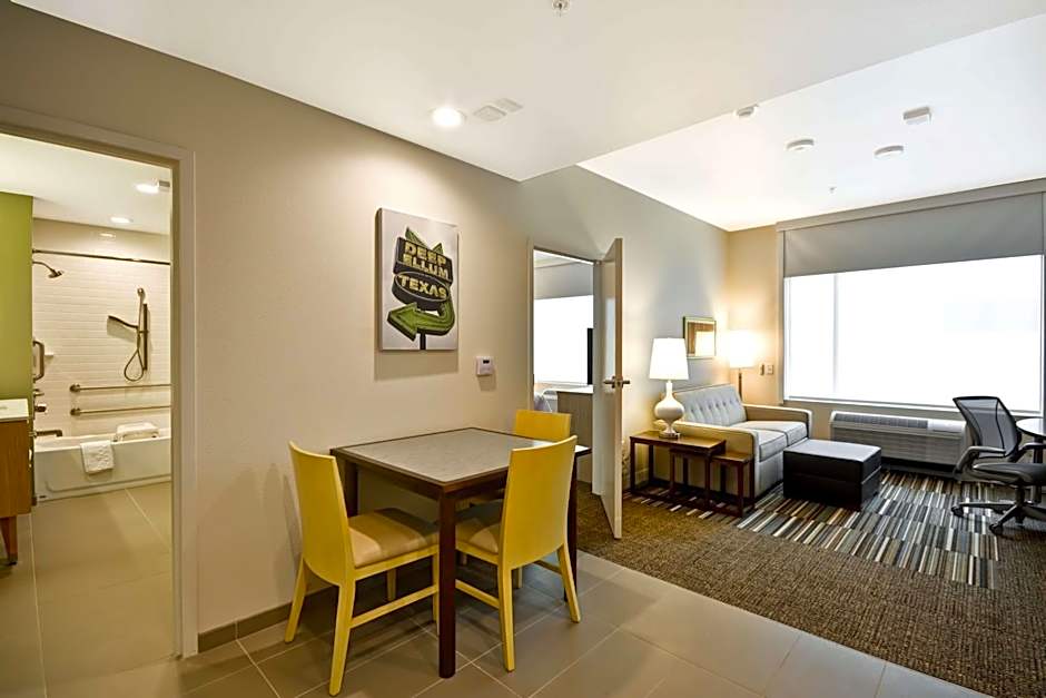Home2 Suites by Hilton Dallas Downtown at Baylor Scott & White