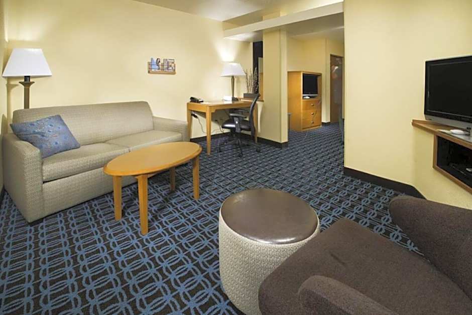 Fairfield Inn & Suites by Marriott Burley