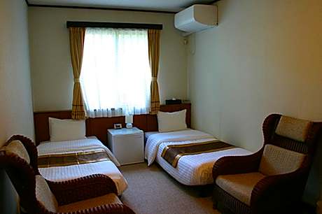 Twin Room with Bathroom