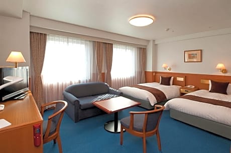 Deluxe Twin Room - Non-Smoking