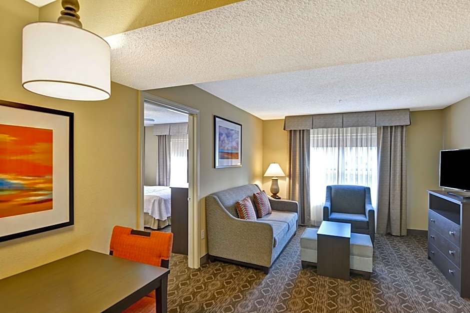 Homewood Suites By Hilton Kansas City/Overland Park