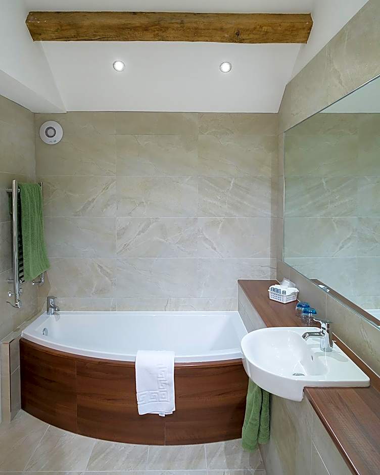 The Horseshoe Country Inn