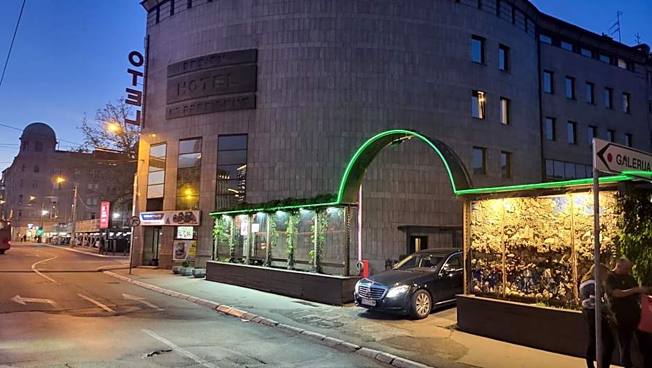 Design Hotel Mr. President Garni
