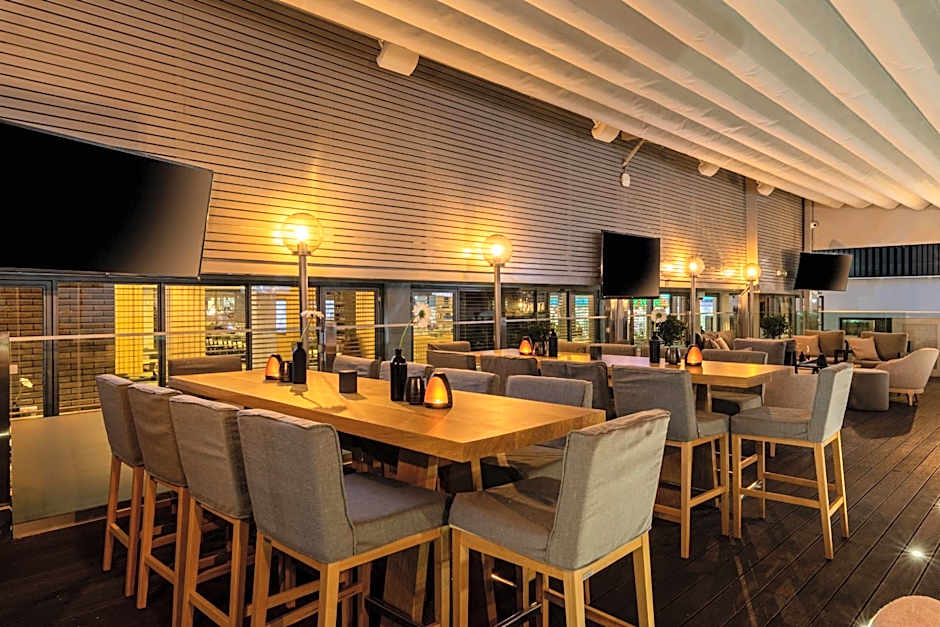 Liquid Hotel Apartments